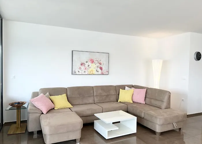 Jasmin With Sea View * Medolino